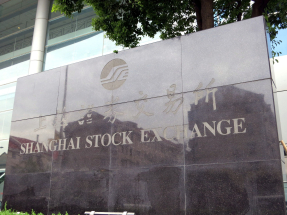 加權指數逾1個月以來首次企穩28000點收市，收報28303點，升322點，升幅1.15%。（港台圖片）