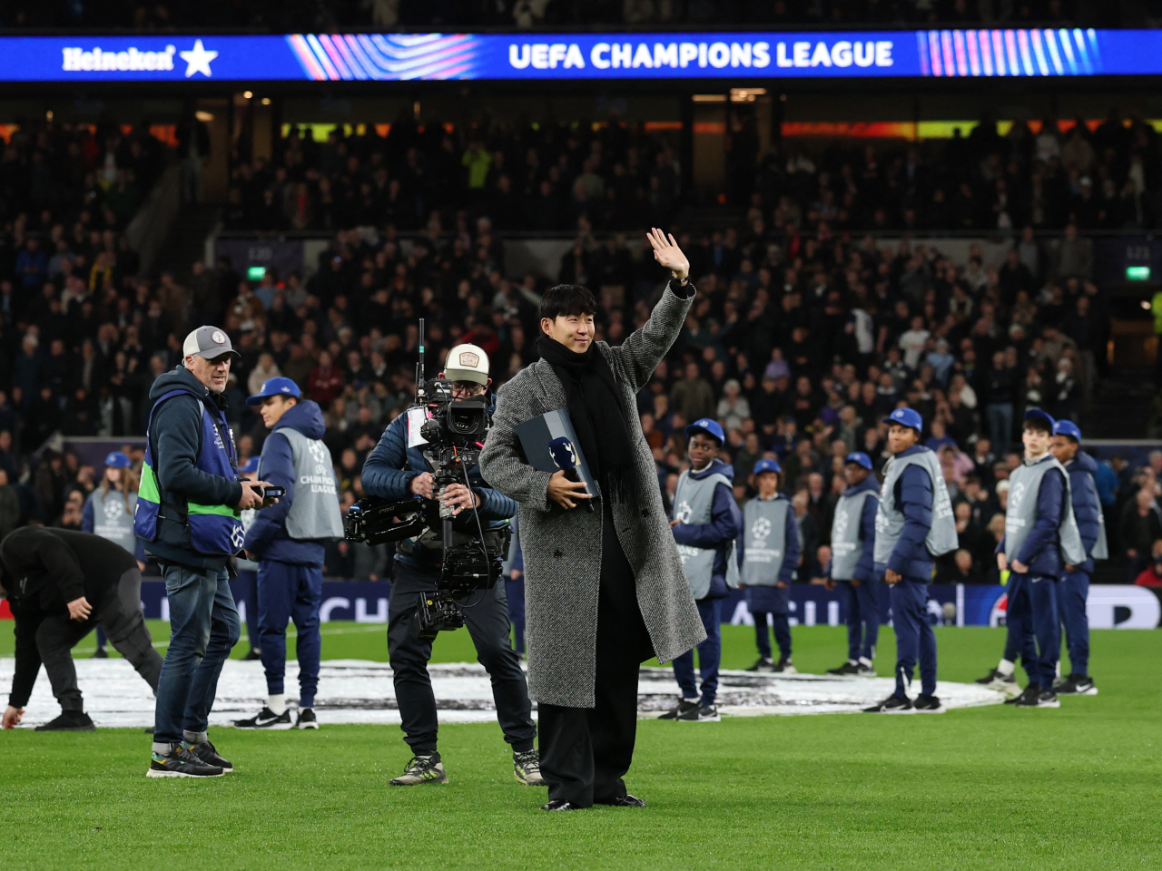 It was an emotional return for former Spurs star Son Heung-min, who signed with LAFC over the summer. Photo: Reuters