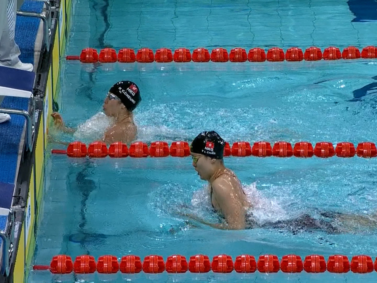 Cheung Ho-ying surged to victory in a new national record time of one minute and 19.51 seconds.