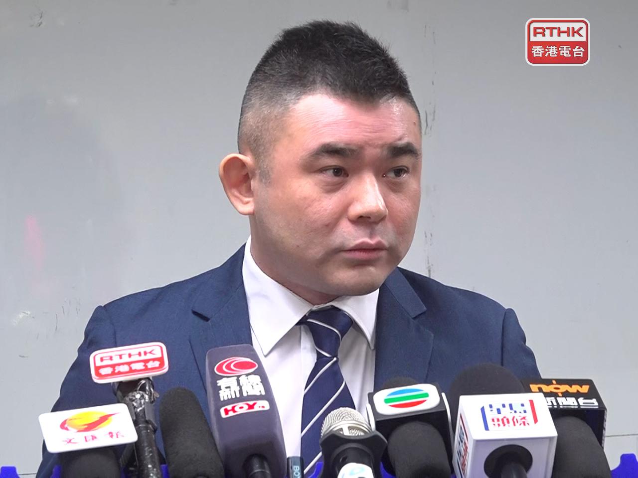 沈文偉表示，被捕的男子涉嫌假扮宏福苑居民騙取社福機構援助。（郭志強攝）