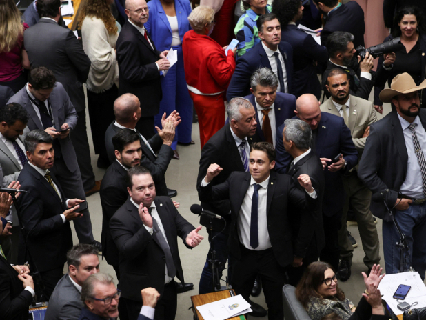 ブラジル議員らボルソナロ氏の刑期短縮に合意