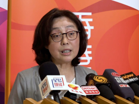 宏福苑五級火｜甯漢豪下午4時半就外牆棚網抽樣檢查安排會見傳媒