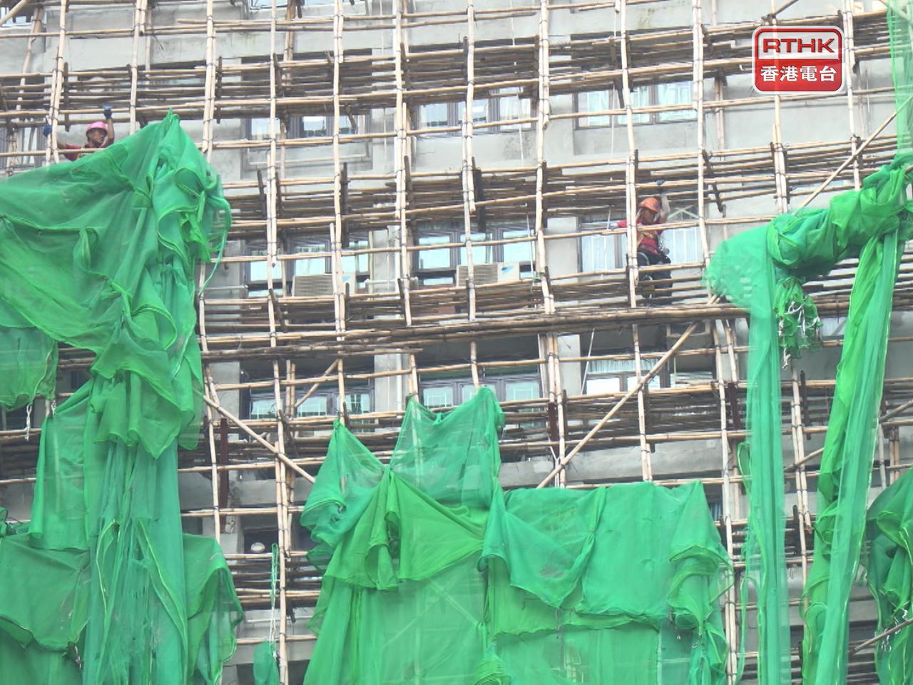 Under the new requirements, scaffolding nets must be tested before they are installed. File Photo: RTHK