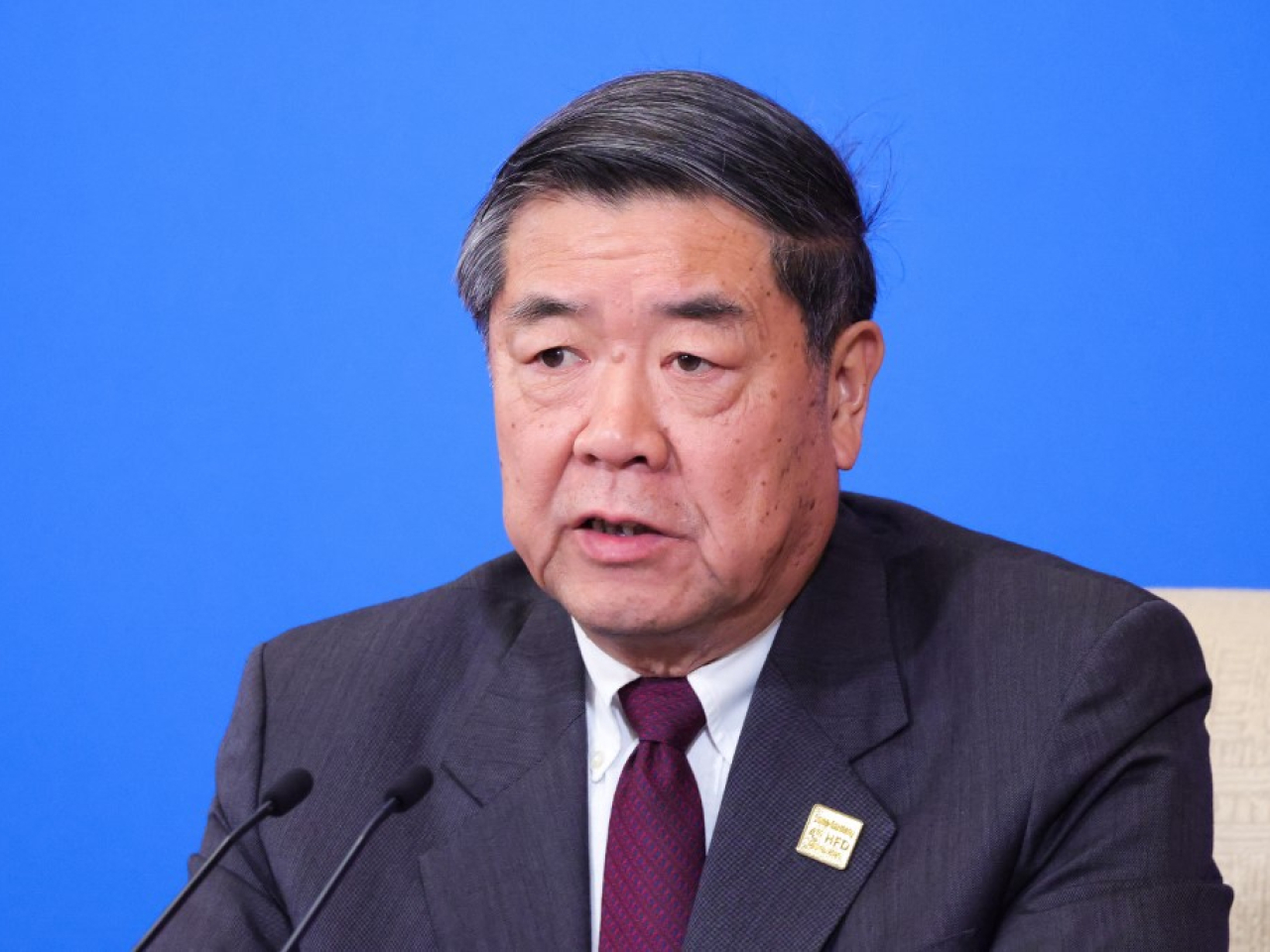 何立峰表示要嚴控增量、妥處存量、嚴防「爆雷」，嚴厲打擊非法金融活動。（法新社資料圖片）