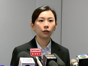 'Syndicate stole credit cards and maxed them out'