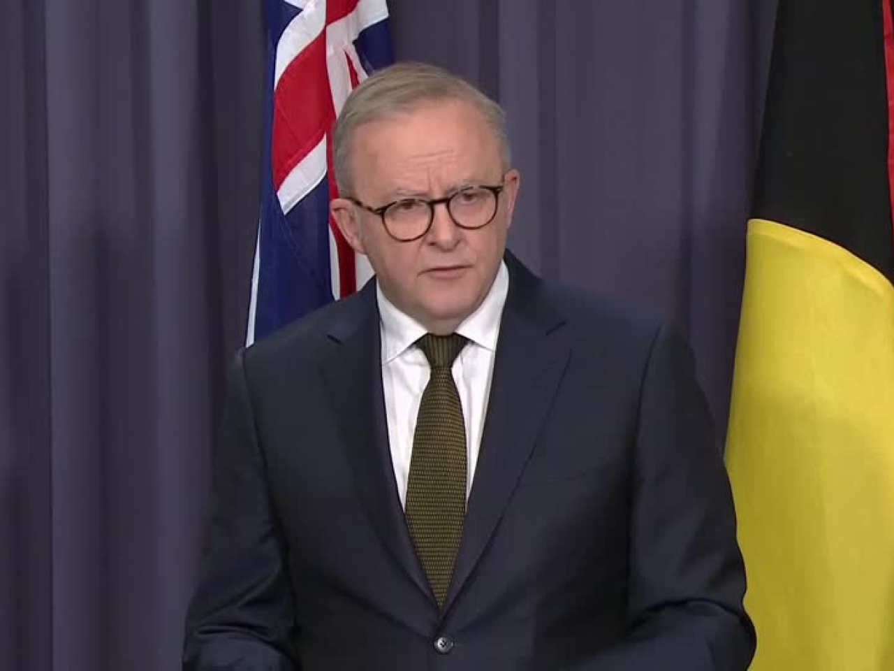 阿爾巴內塞說，槍擊事件是針對澳洲猶太人的恐怖襲擊。（路透社）