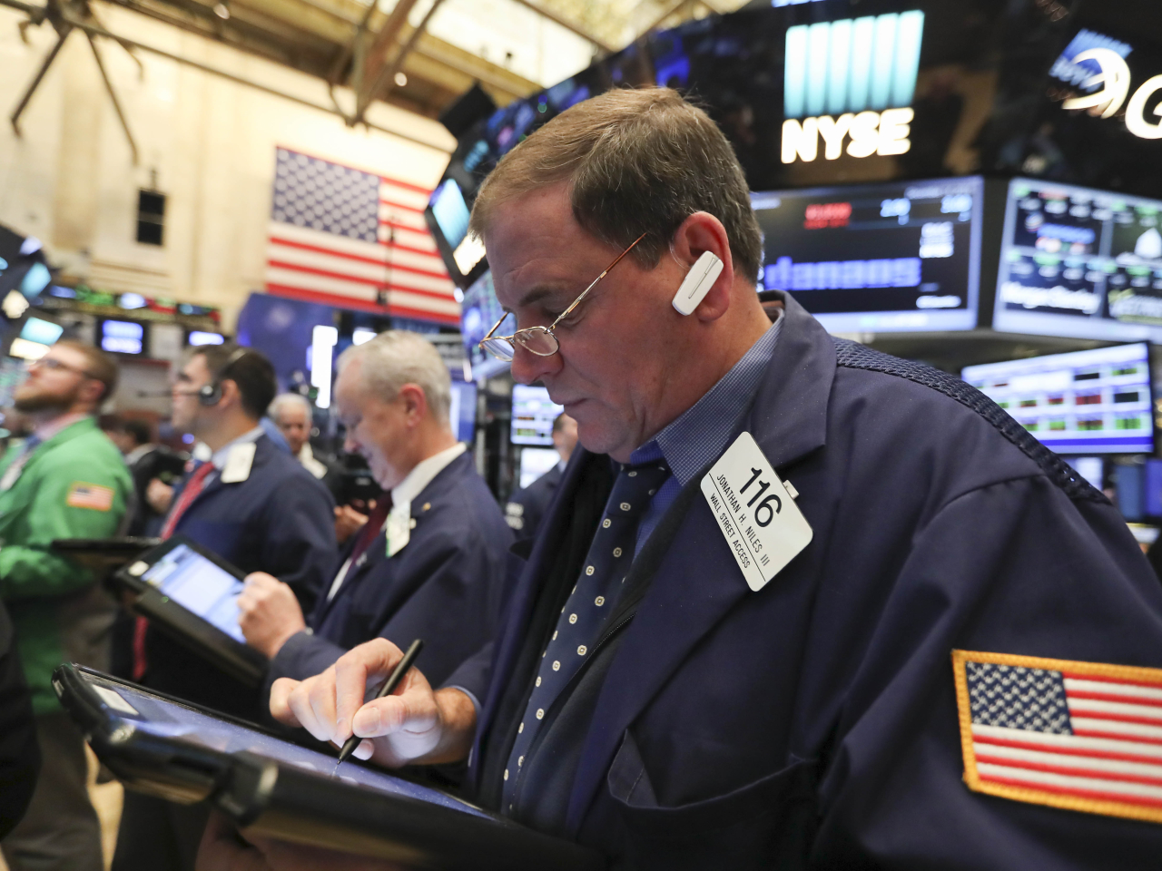 道瓊斯指數較早時報48616點，升158點，升幅0.33%。（新華社資料圖片）