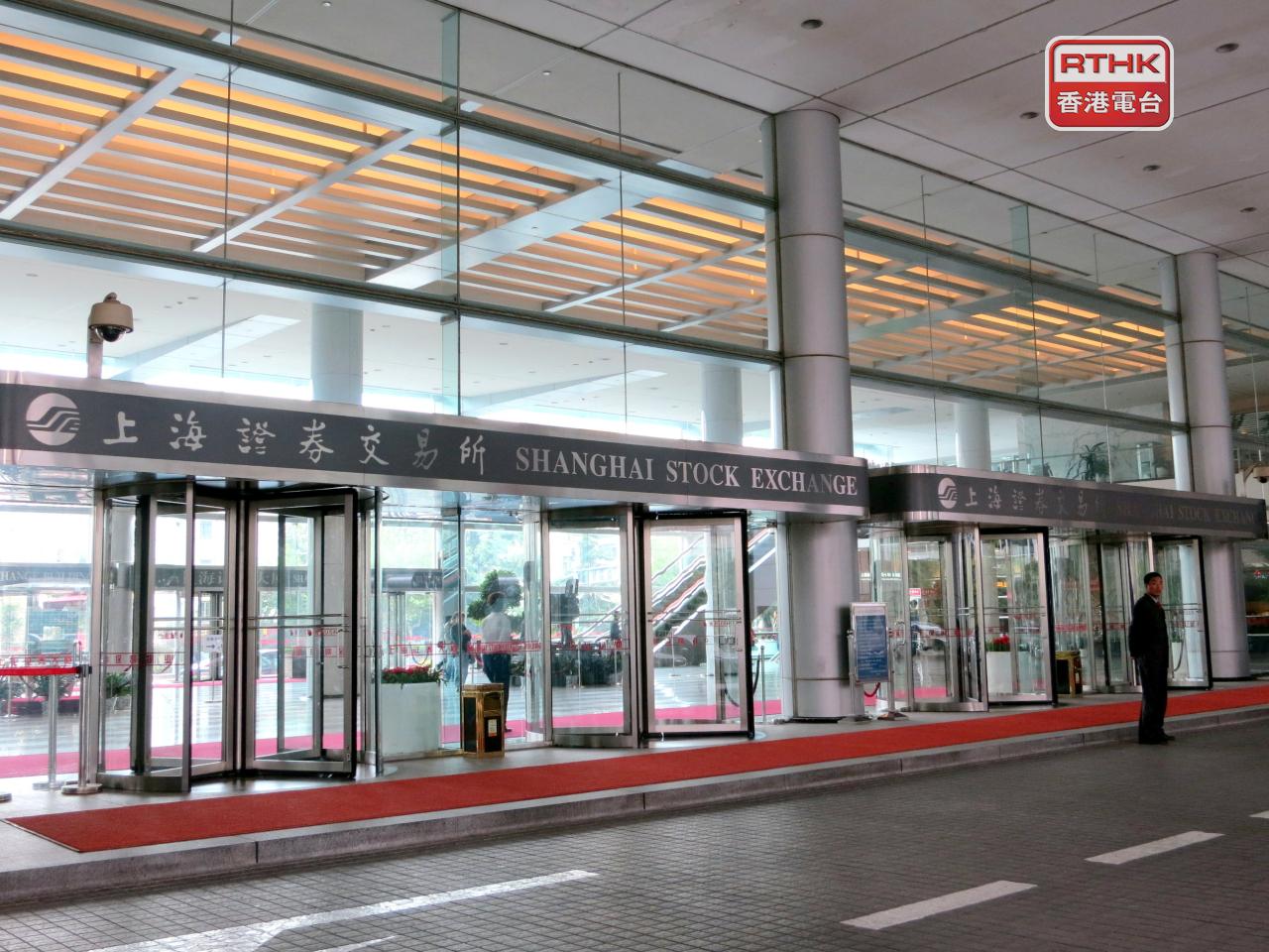 上證指數收報3824點，跌幅1.11%，連跌兩日，創近3個月新低。（港台圖片）