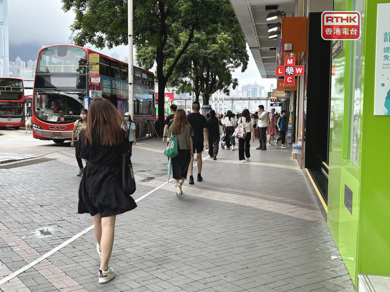 9月至11月經季節調整失業率維持3.8%，失業人數14.44萬人，減少約5200人。（港台圖片）