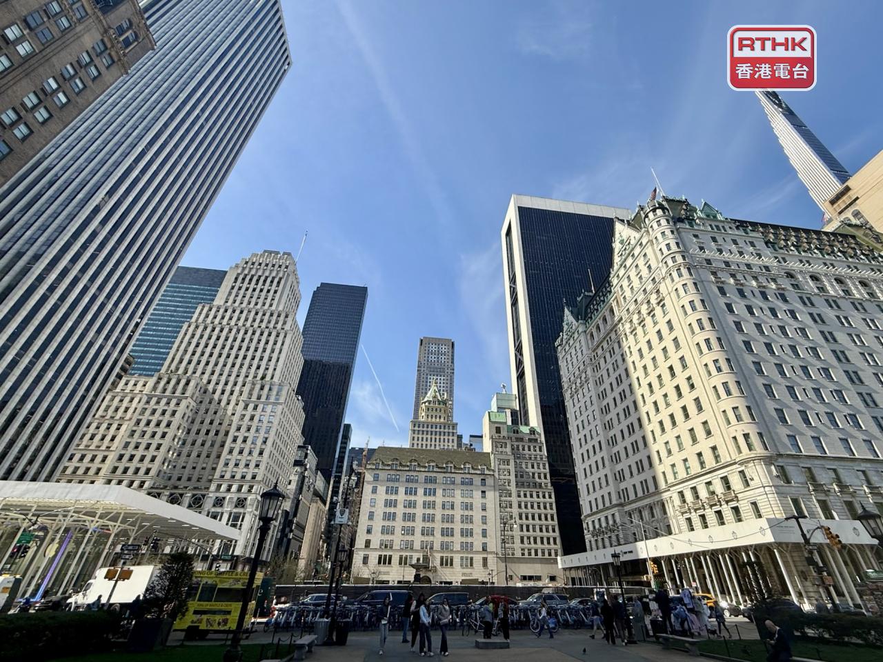 一項調查顯示，美國企業財務主管繼續將關稅列為首要關注問題，平均預計明年物價將上漲約4%。（港台圖片）