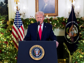 Trump makes rare White House address amid polls plunge