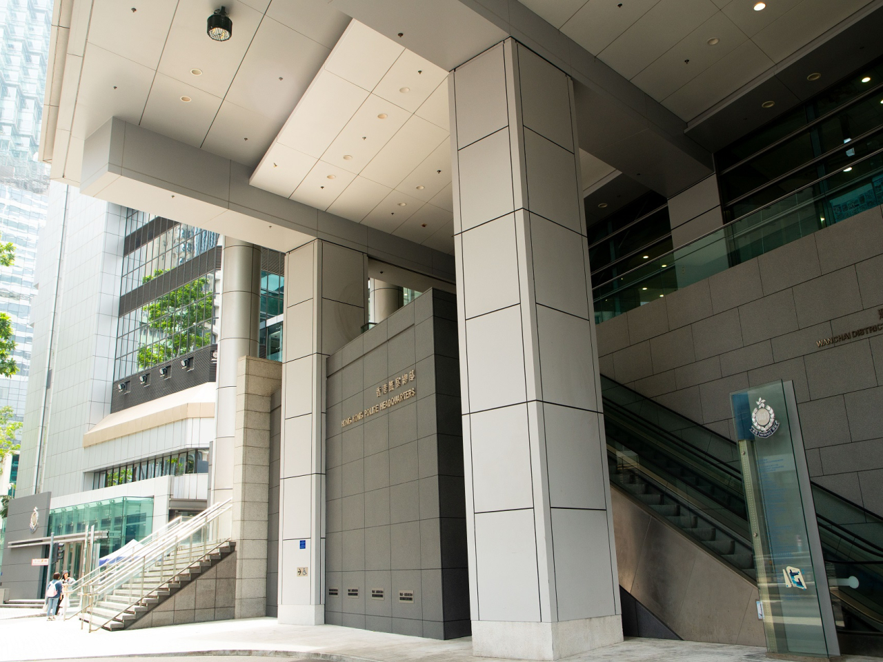 Police are calling on witnesses to contact the Hong Kong Island Special Investigation Team of Traffic on 3660 6848. File photo: RTHK