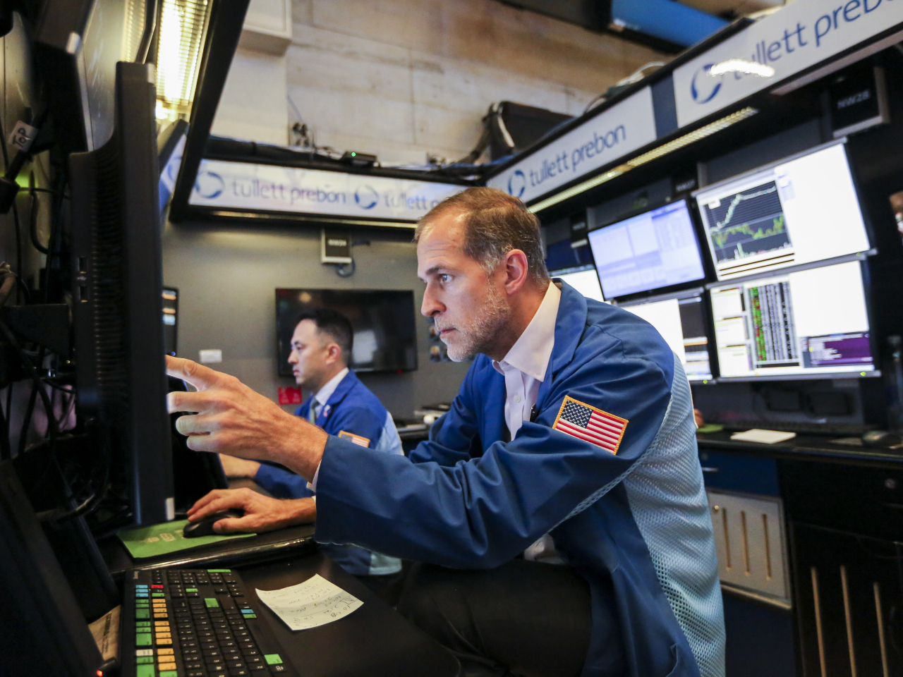 道瓊斯指數較早時報48163點，升212點，升幅0.44%。（新華社資料圖片）