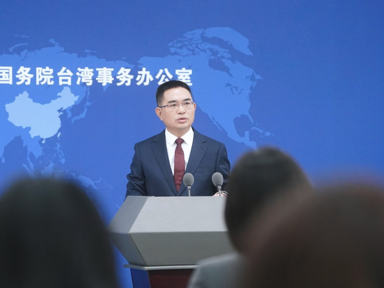 陳斌華：廈金海域自古以來就是兩岸漁民傳統作業漁場，根本不存在所謂的「禁止、限制水域」。