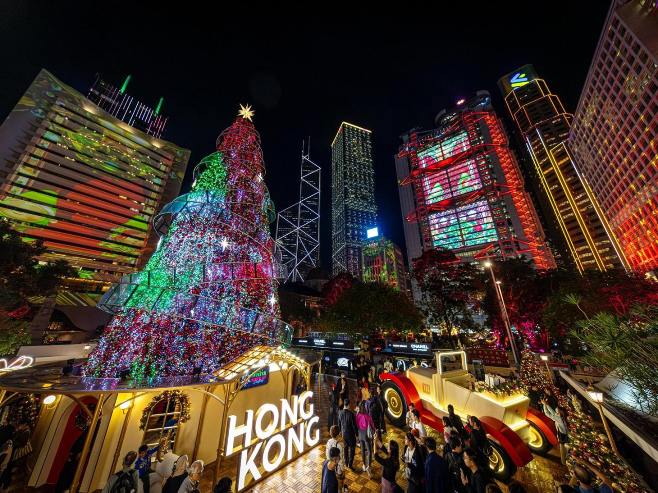 The government says Hong Kong is a top destination for both family visits and holiday travel. Photo courtesy of Culture, Sports and Tourism Bureau