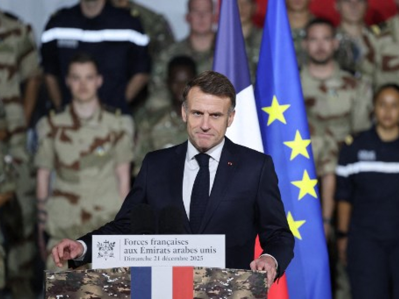 馬克龍到訪阿聯酋，視察阿布扎比一處法國軍事基地。（法新社）