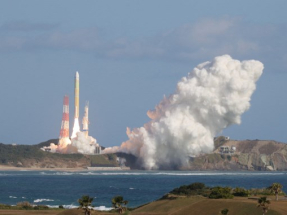日本H3火箭8號機上午從鹿兒島縣種子島宇宙中心發射升空。(法新社)