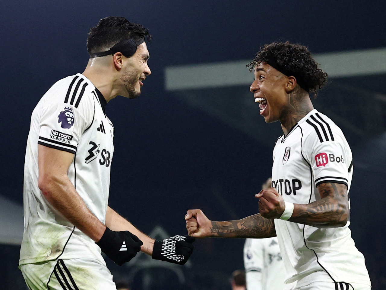 魯爾占美利斯射入12碼，為富咸奠勝。（路透社）