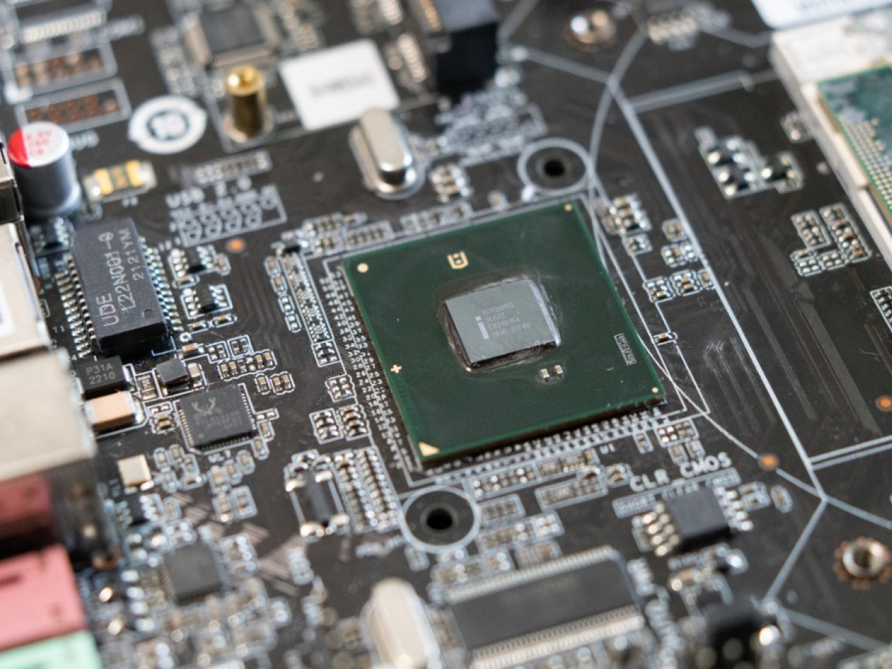 特朗普政府宣布將對中國半導體進口產品加徵關稅。（法新社資料圖片）