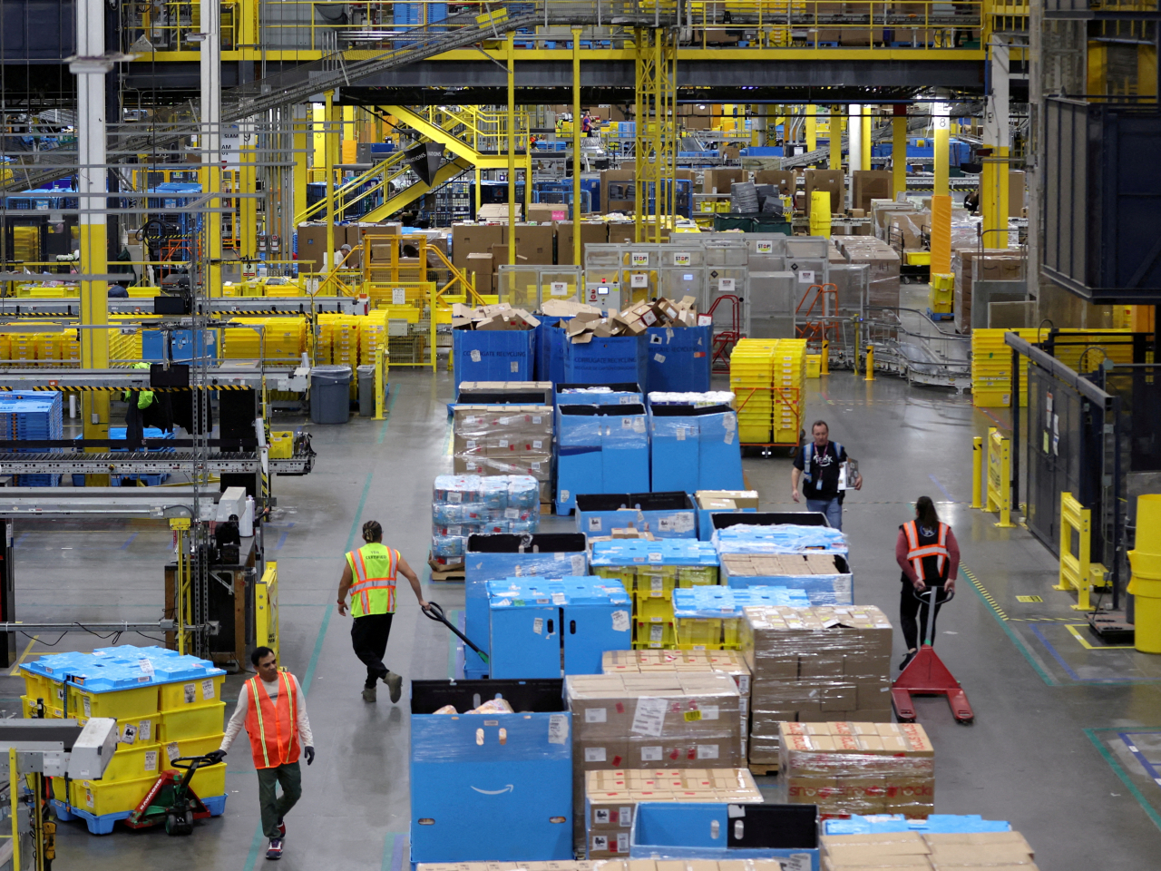 Amazon is by far the top recipient of H-1B work visas in 2025, with more than 10,000 approved. File photo: Reuters