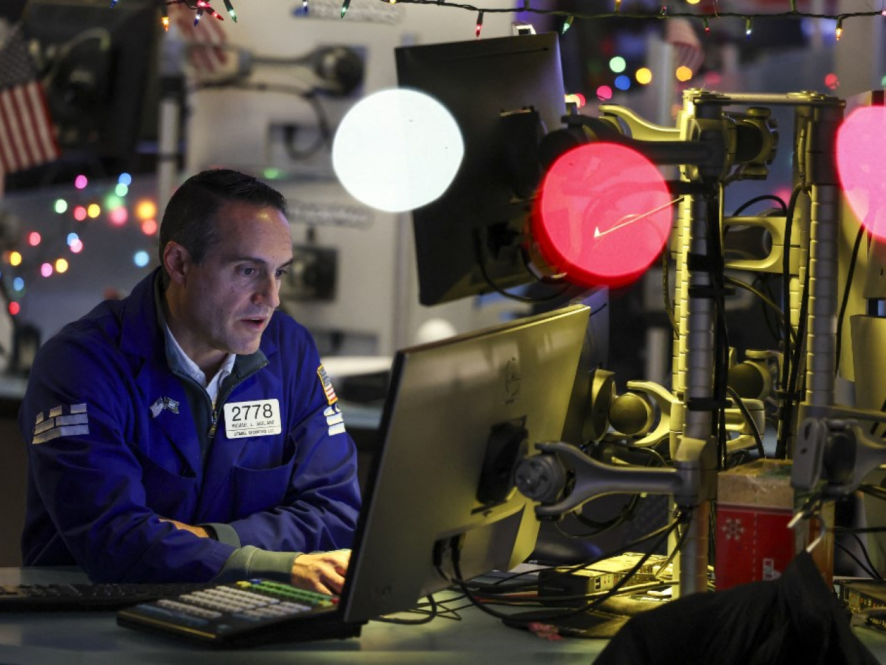 美股在平安夜半日市，3大指數初段變動不大，道指升約0.2%。（法新社資料圖片）