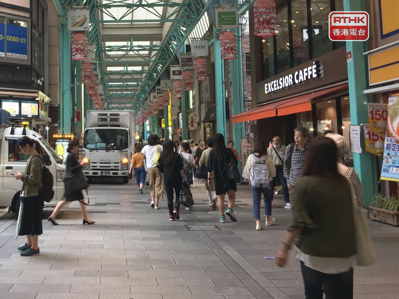 日本11月經季節調整後失業率維持2.6%，符合市場預期。（港台圖片）