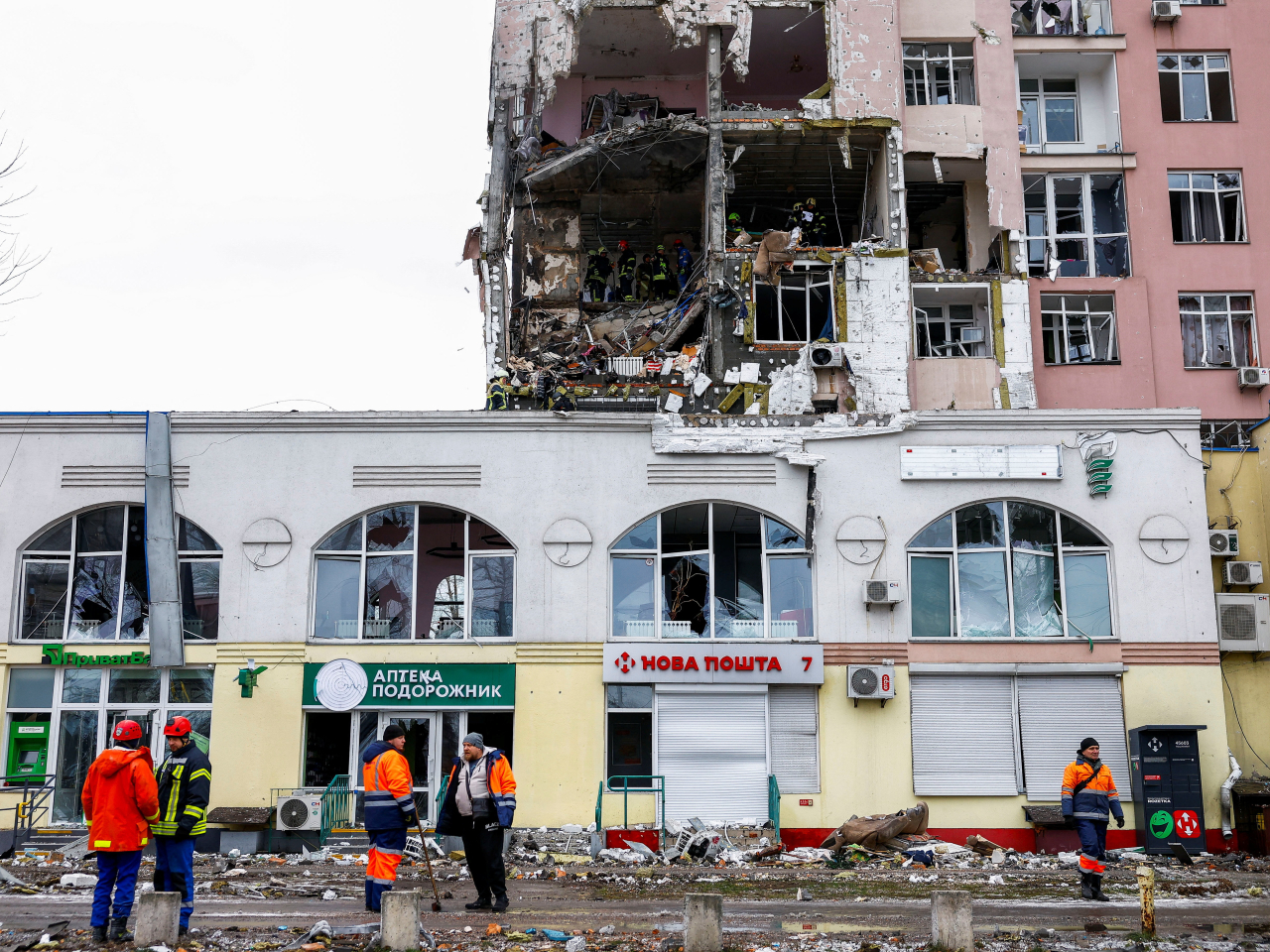 澤連斯基批評俄羅斯在聖誕及新年期間仍不停止行動，呼籲美國和歐洲加大施壓力度。（路透社）