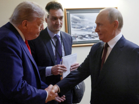 特朗普形容與普京的通話良好並富有成效。（路透社資料圖片）