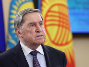 烏沙科夫（圖）表示普京與特朗普的通話持續約1小時15分鐘。（路透社資料圖片）