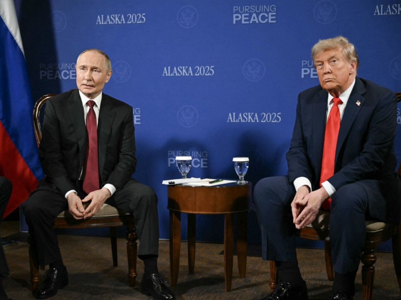 普京在當地星期一與特朗普通話。兩人今年8月曾在美國阿拉斯加會面。（法新社資料圖片）