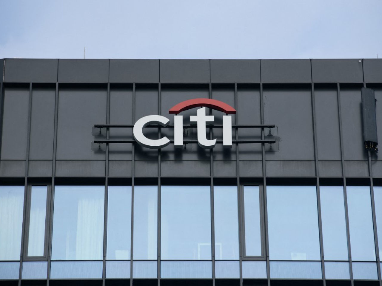 花旗表示，董事會已批准出售俄羅斯的剩餘業務AO Citibank，將導致本季度錄得稅前虧損約12億美元。（法新社資料圖片）
