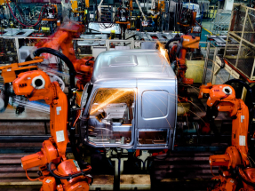 由標普全球編制的12月內地製造業PMI報50.1，重上50以上的擴張區間。（新華社資料圖片）