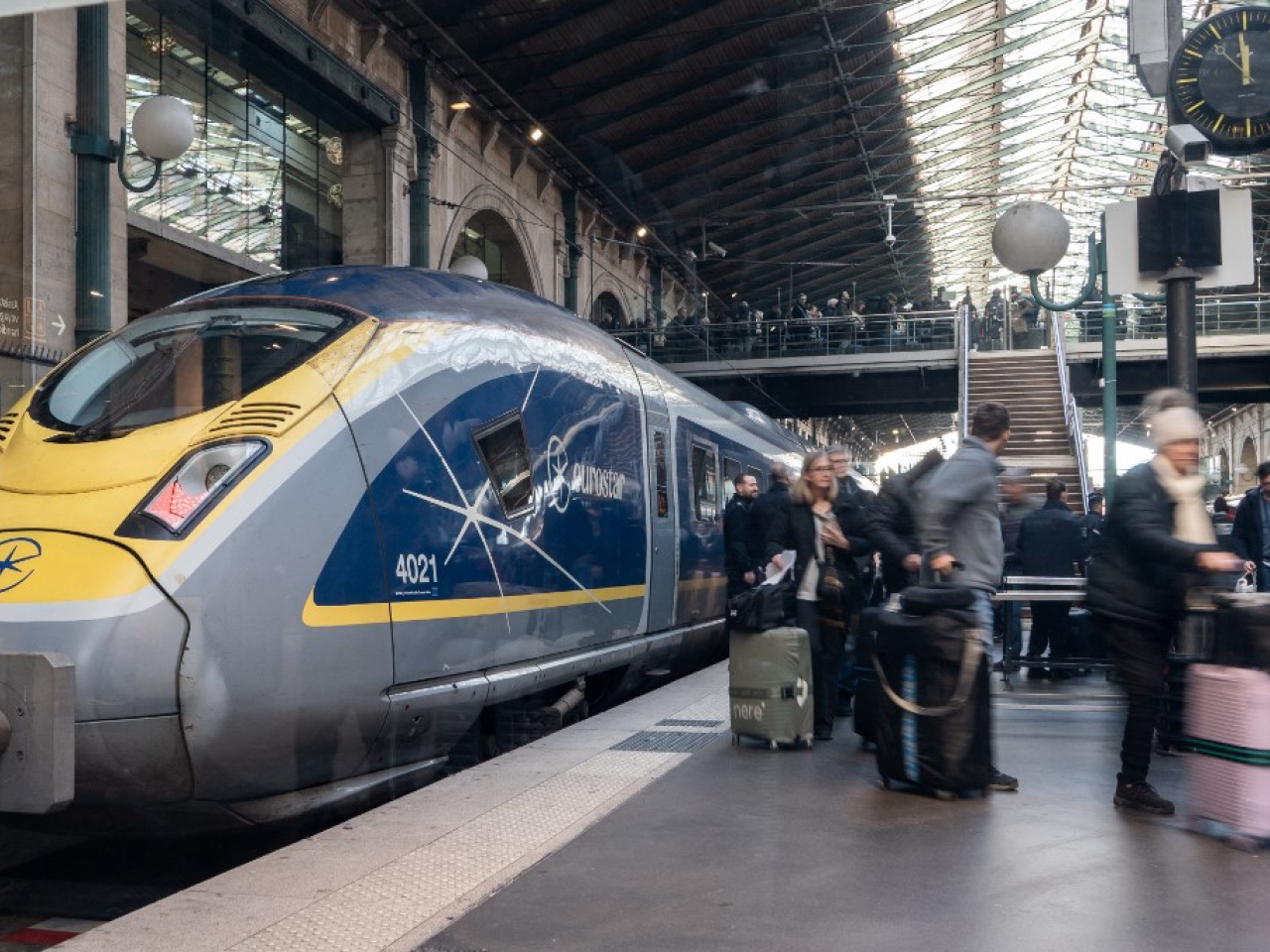 歐洲之星表示，已恢復全部列車服務，但仍可能出現延誤或臨時取消班次的情況。（法新社）