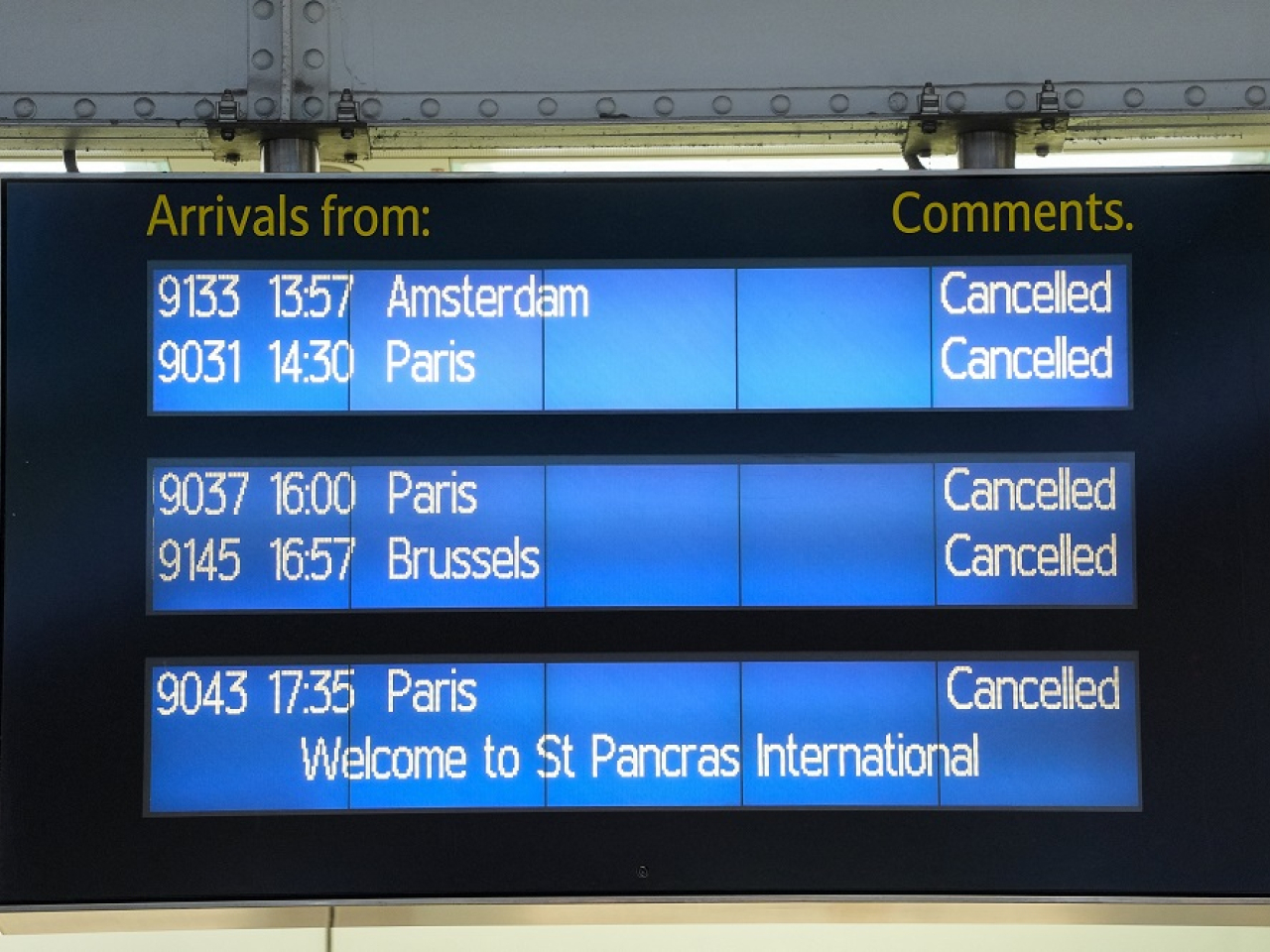 The chaos began on Tuesday, when thousands of passengers became stranded in London. Photo: Reuters