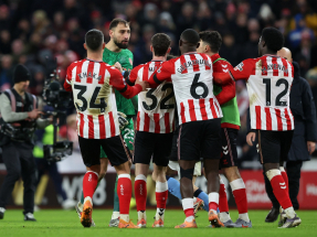 Manchester City's Gianluigi Donnarumma and Sunderland's Luke O'Nien clash after the match. Photo: Reuters
