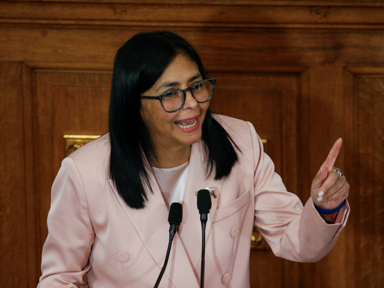 委內瑞拉副總統羅德里格斯說，政府不知道馬杜羅及他的夫人現在何處。 (路透社資料圖片)