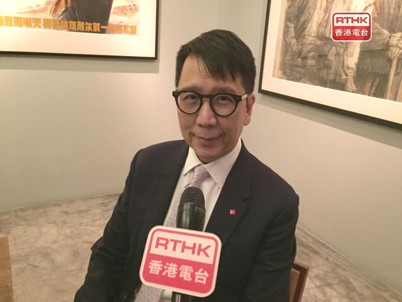 王良享估計事件只會令國際油價稍為上升2至3美元，短期對油價影響不大。（港台圖片）