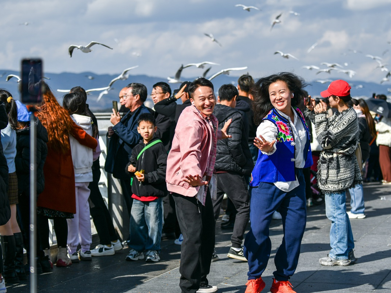 中國文化和旅遊部經測算，2026年元旦內地3天假期，全國國內出遊1.42億人次。（新華社）