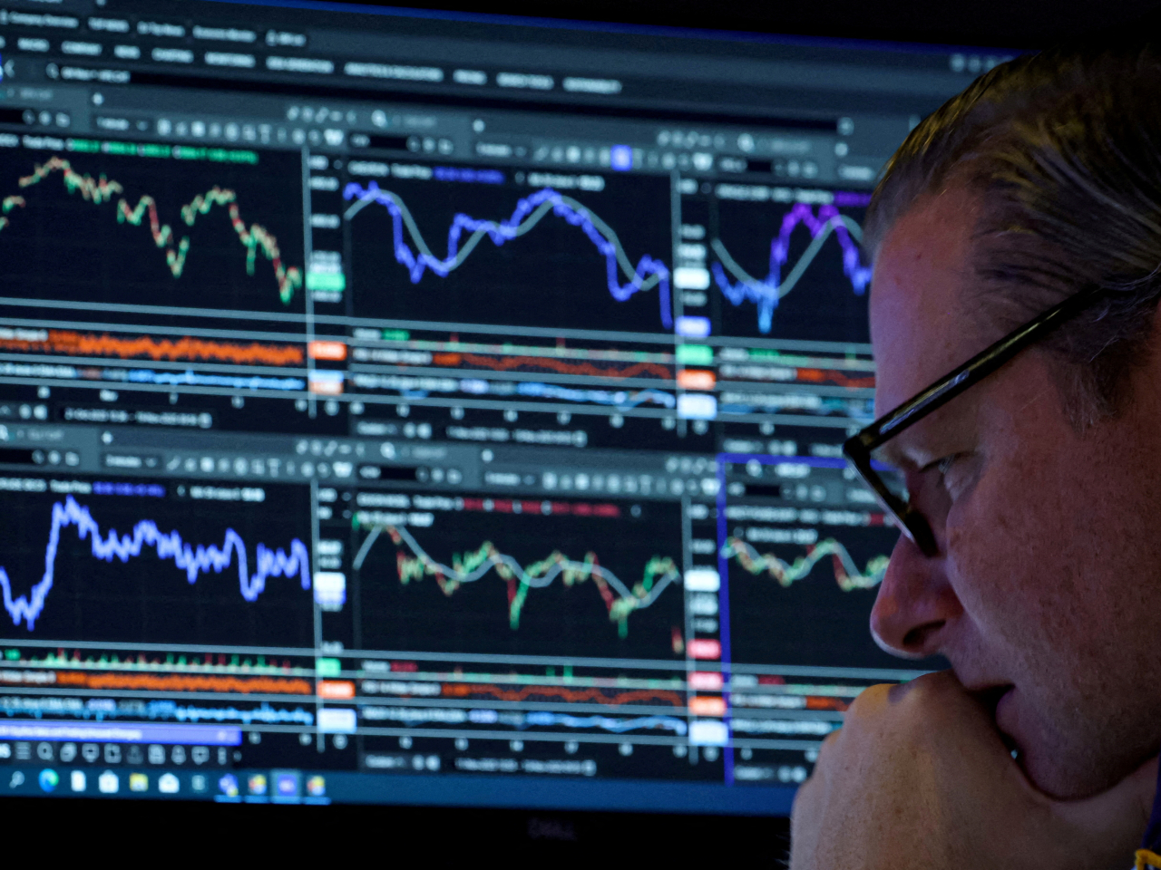 Major stock indexes rose, with energy firms and weapons manufacturers advancing after the US capture of Venezuela's president. File photo: Reuters