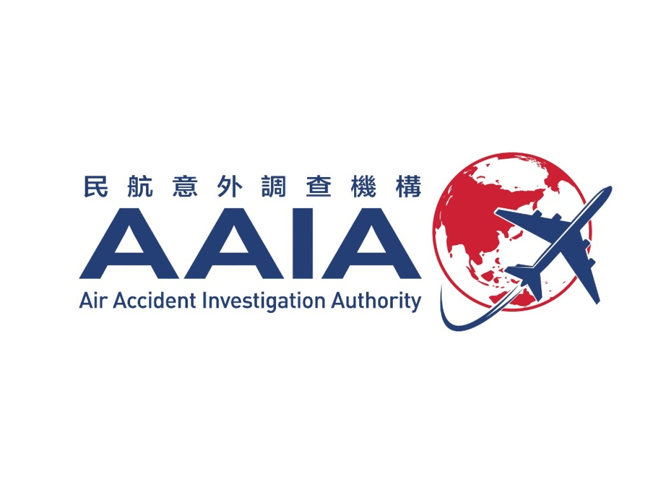 The Air Accident Investigation Authority says the pilot was not wearing a helmet or strapped into his harness.