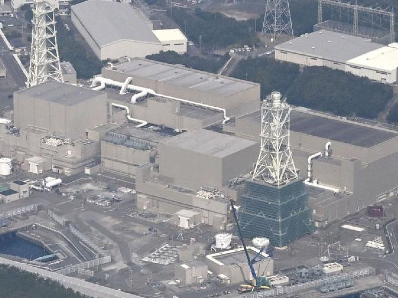 日本中部電力公司日前承認，為了令濱岡核電站3號和4號機組（圖）通過審查重啟，公司涉嫌操縱相關數據。（新華社資料圖片）