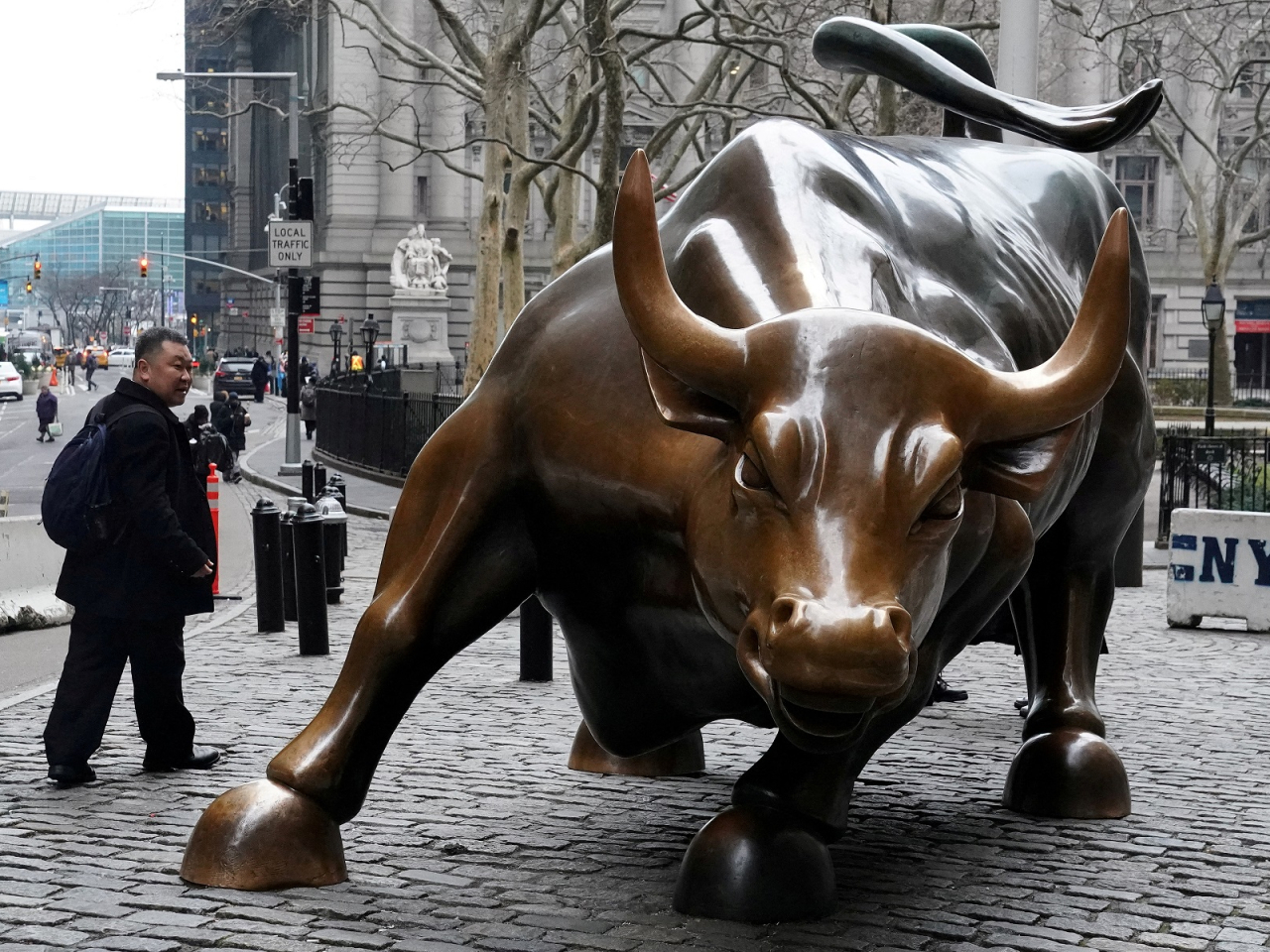 The S&P 500 dropped 0.3 percent, the Nasdaq gained 0.2 percent, while the Dow declined 0.9 percent. File photo: Reuters