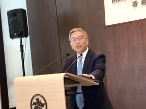 金管局副總裁阮國恒獲批延長任期兩年。（港台圖片）