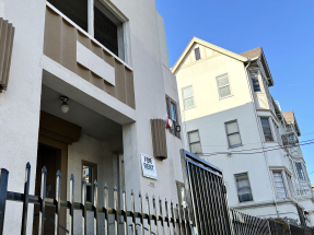 美國10月新屋動工按月跌4.6%，以年率計為124.6萬間，少於預期的132.5萬間。（港台圖片）