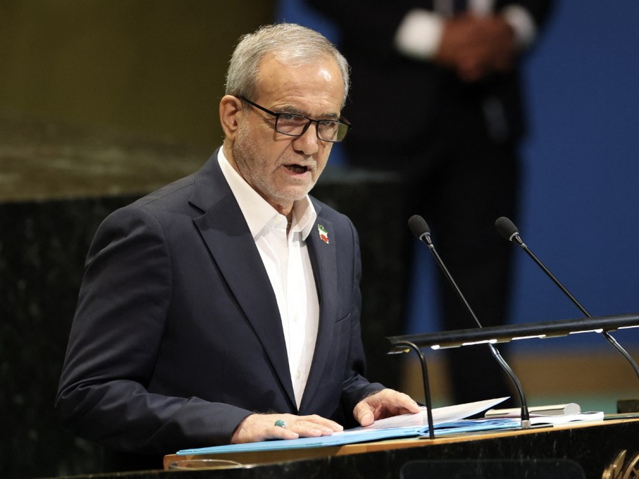 佩澤希齊揚表示伊朗人民將比以往任何時候都更加堅定地支持自己的國家。（法新社資料圖片）