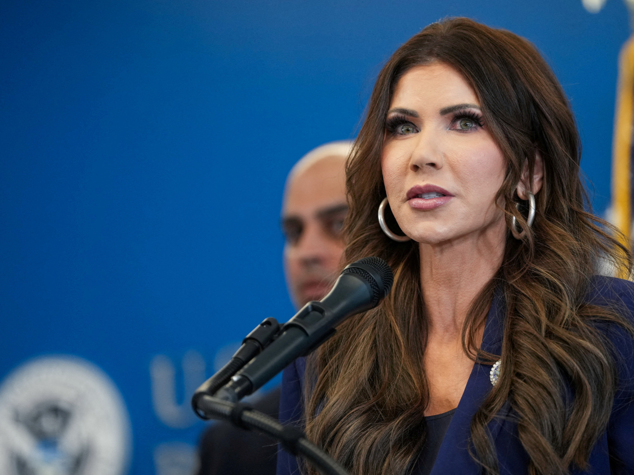 諾姆表示，將會向明尼蘇達州增派數百名執法人員。（路透社資料圖片）