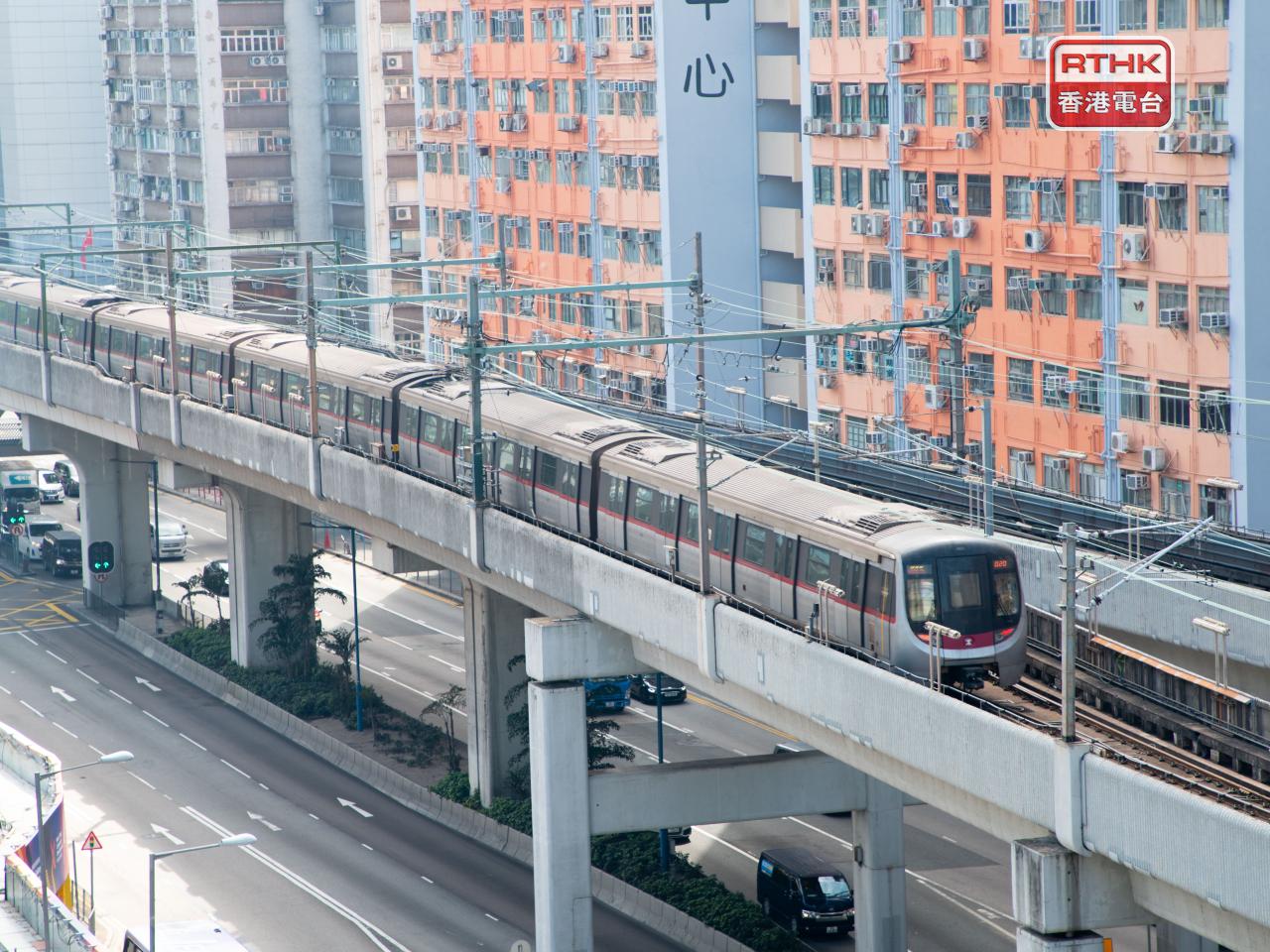 The MTR told commuters to expect up to an extra 20 minutes for a trip between Whampoa and Tiu Keng Leng stations. File Photo: RTHK