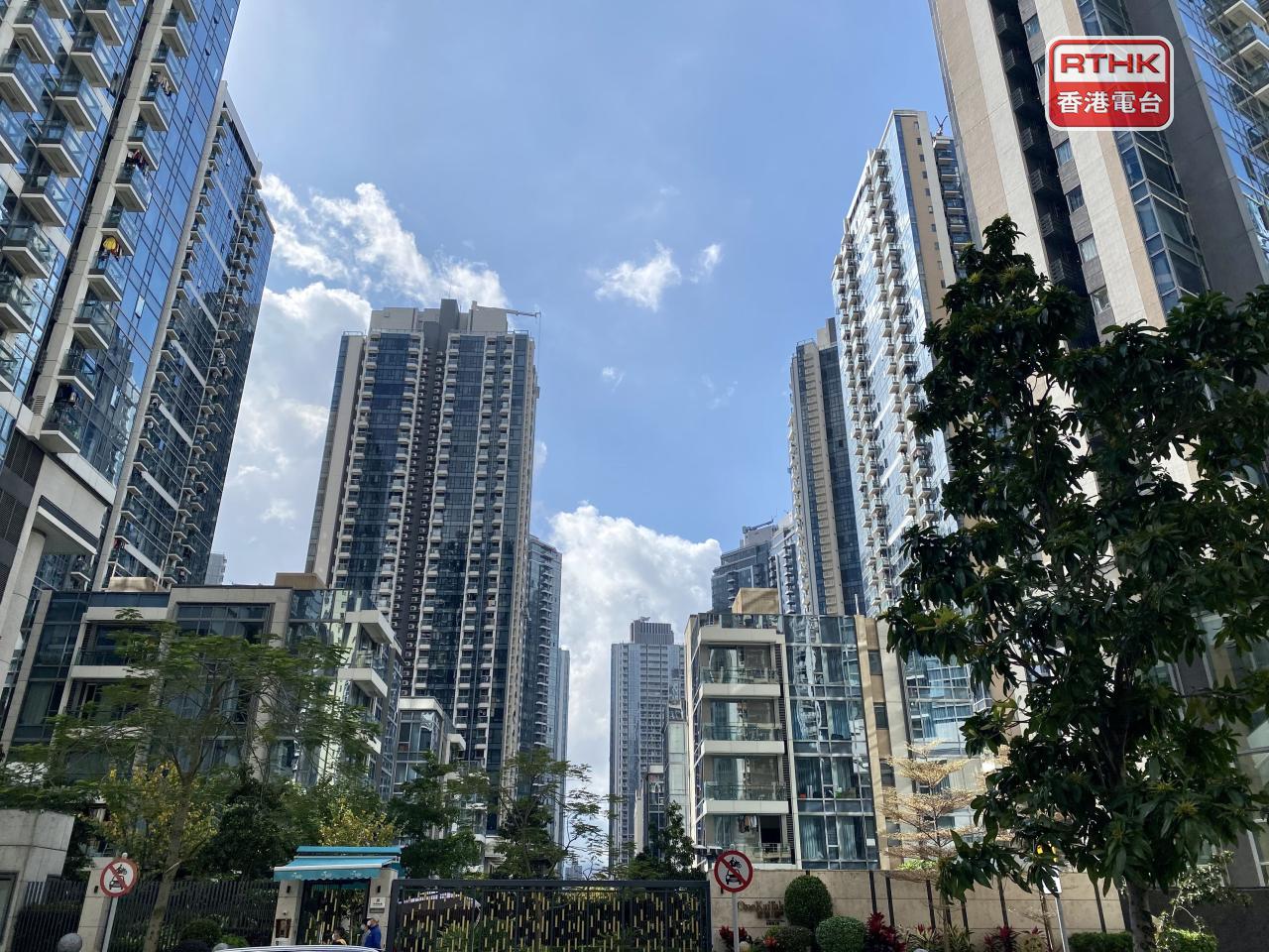 陳永傑稱二手市場辣招已全面鬆綁，有助買家入市。（港台圖片）