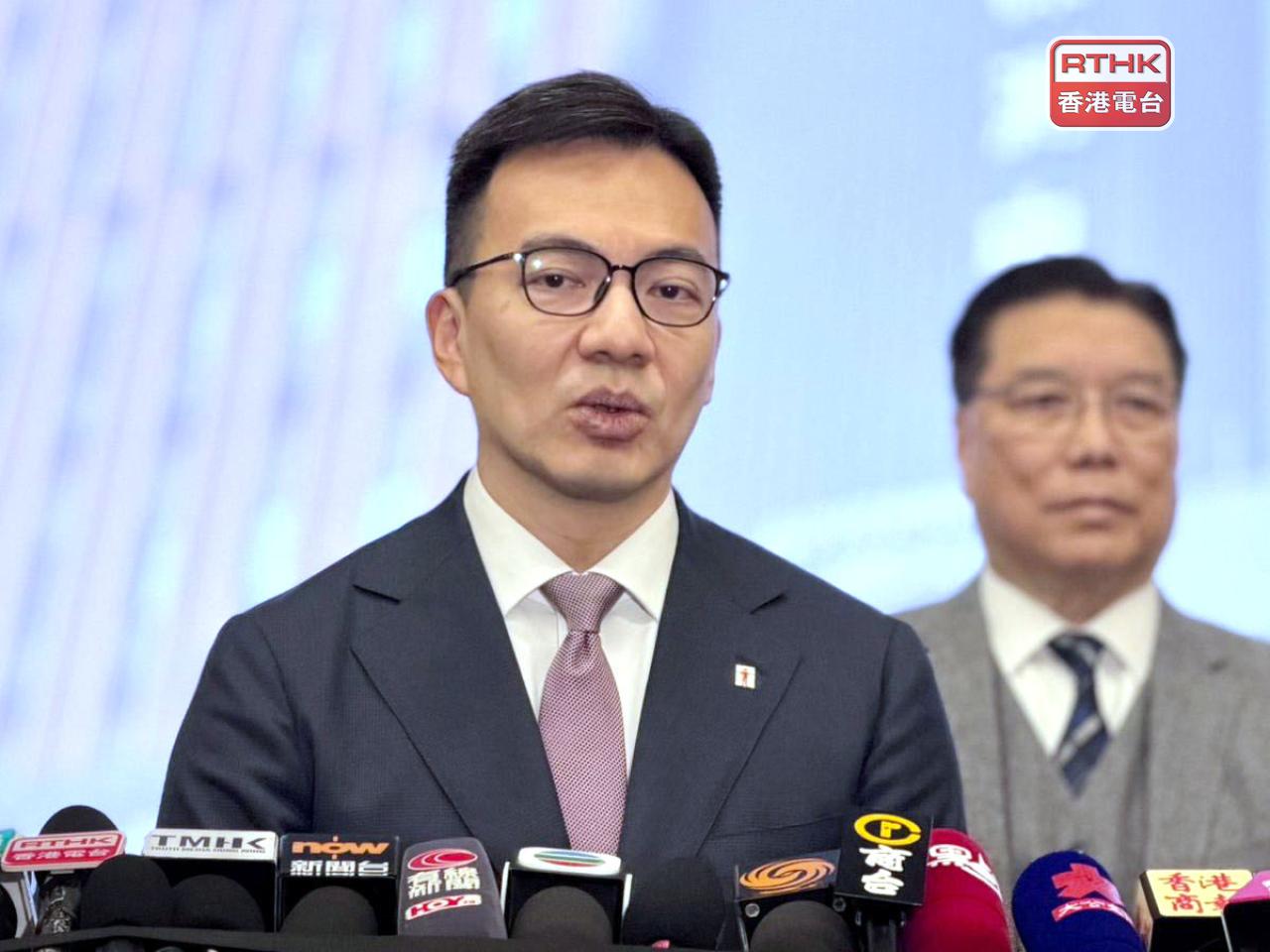 方浩澄表示，大樓主要設施包括中藥標本館、標本實驗室及國際合作培訓中心等已啟用。（崔蔚恩攝）