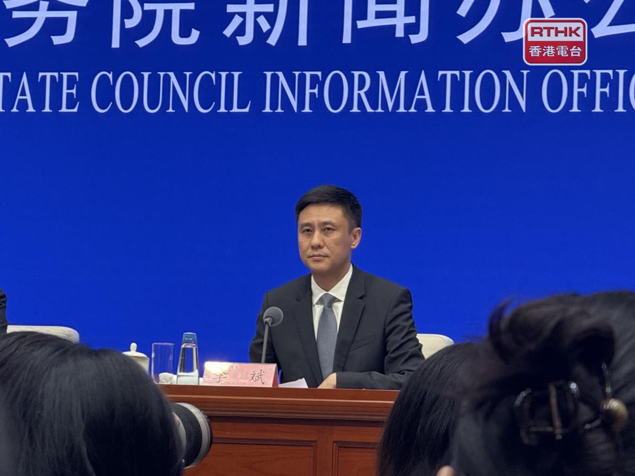 李斌表示，當局將引導金融機構開發簡單好用的匯率避險產品，降低中小微企業匯率避險成本。（陳曉筠攝）